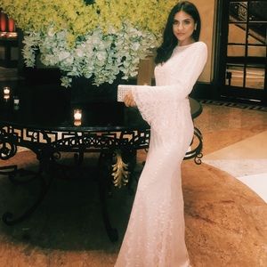 Modanisa Crew Neck Evening dress size S